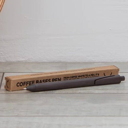 Kuglepen af kaffegrums med logo i emballage