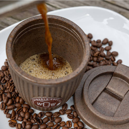 To-go krus af kaffegrums med logo, kaffe