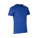Performance-tshirt-med-logo-seamless-model-Geyser-IDIdentity-kongeblaa