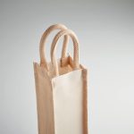 Vinpose-med-logo-model-Jute-eksempel